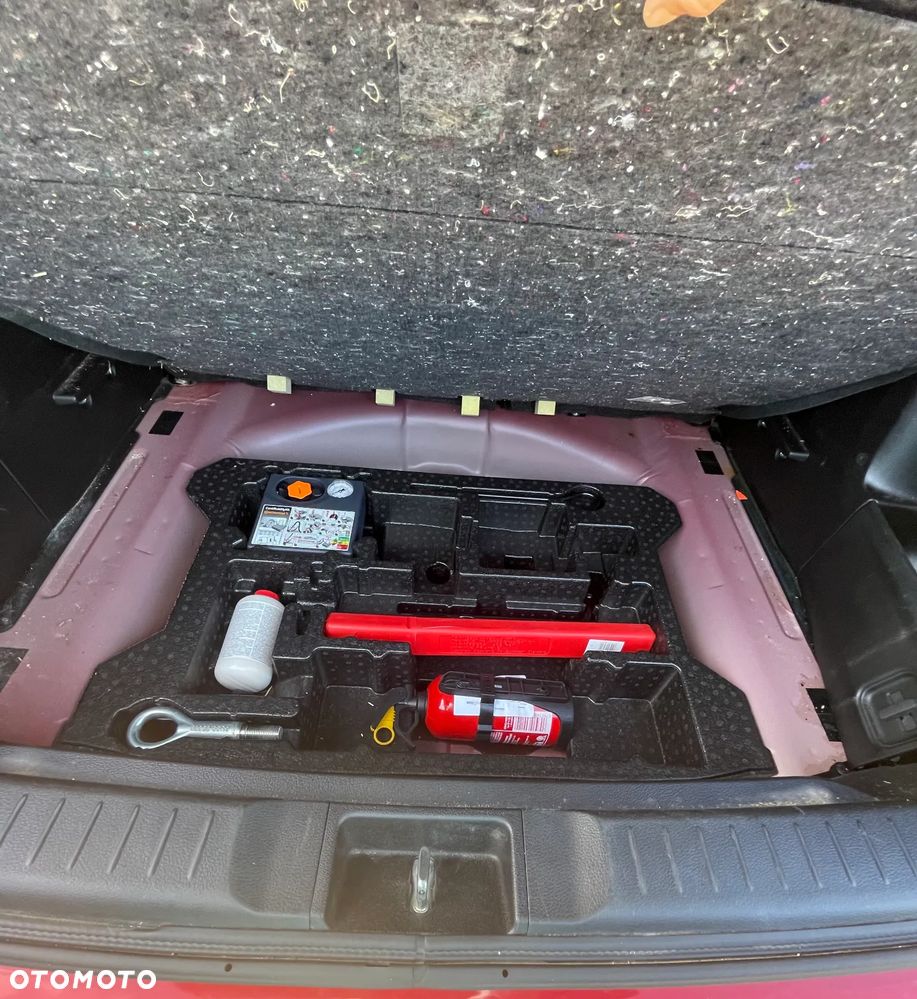 Suzuki Vitara 1.0 Boosterjet Premium 2WD - 26