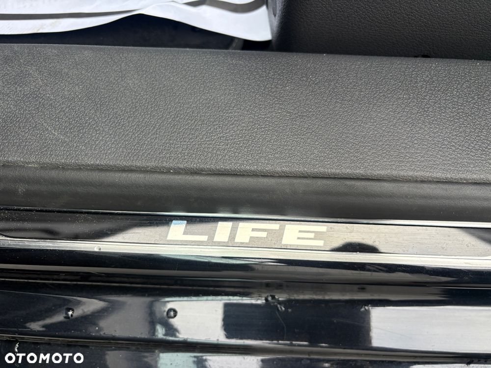 Volkswagen Touran 1.4 TSI Life - 36
