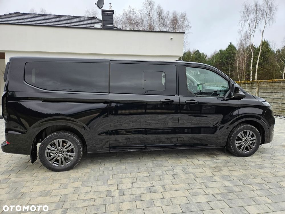 Ford Tourneo Custom 2.0 EcoBlue 320 L2 Titanium - 10