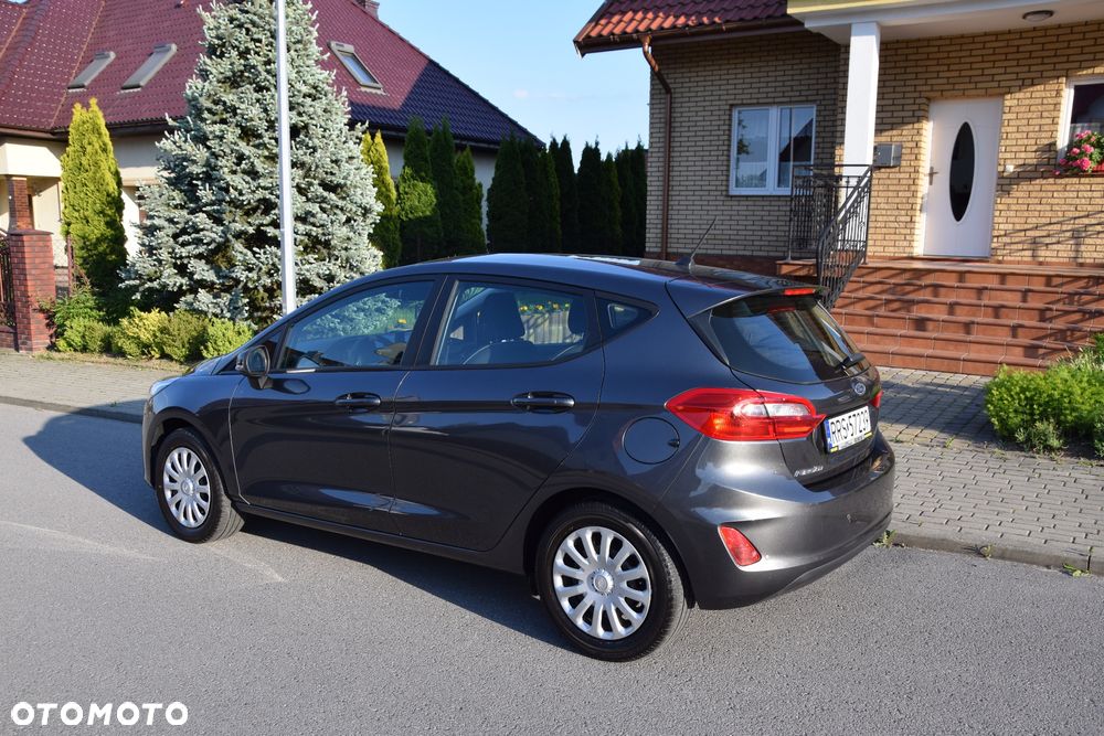 Ford Fiesta - 2