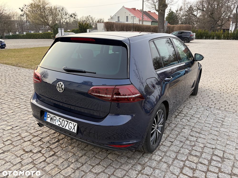 Volkswagen Golf 1.2 TSI BlueMotion Technology Cup - 25