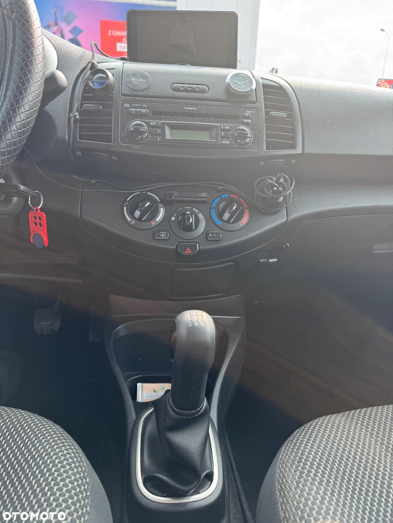 Nissan Micra 1.2 Visia AC/CD - 10