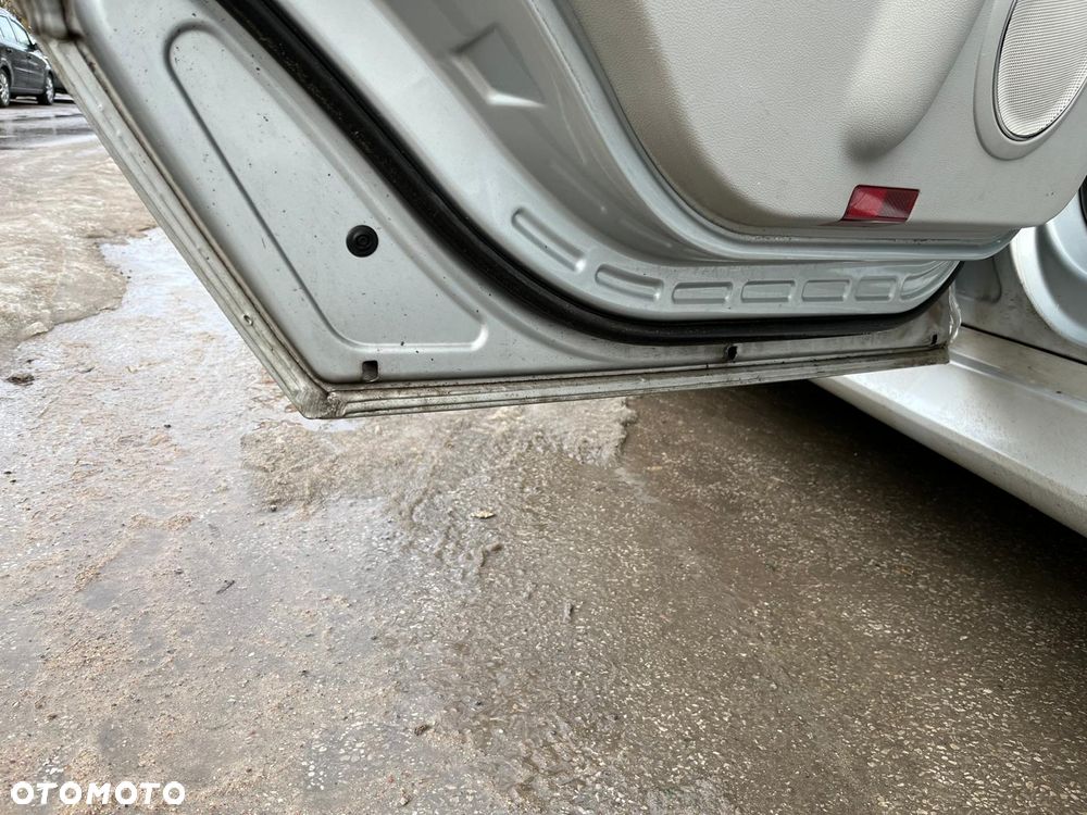 Mercedes-Benz Klasa B 180 CDI - 9