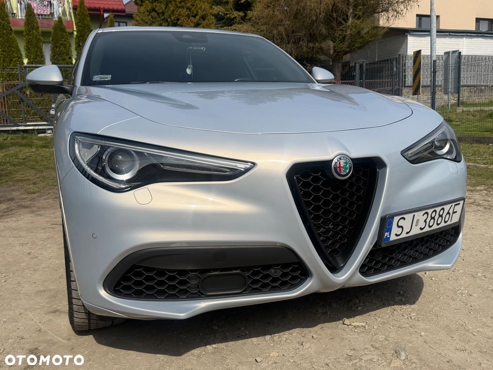 Alfa Romeo Stelvio 2.0 Turbo Veloce Q4 - 1