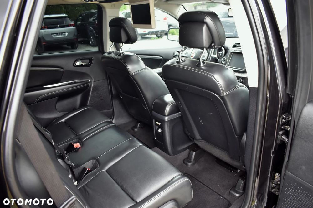 Fiat Freemont 2.0 Multijet 16V DPF Automatik Allrad Black Code - 37