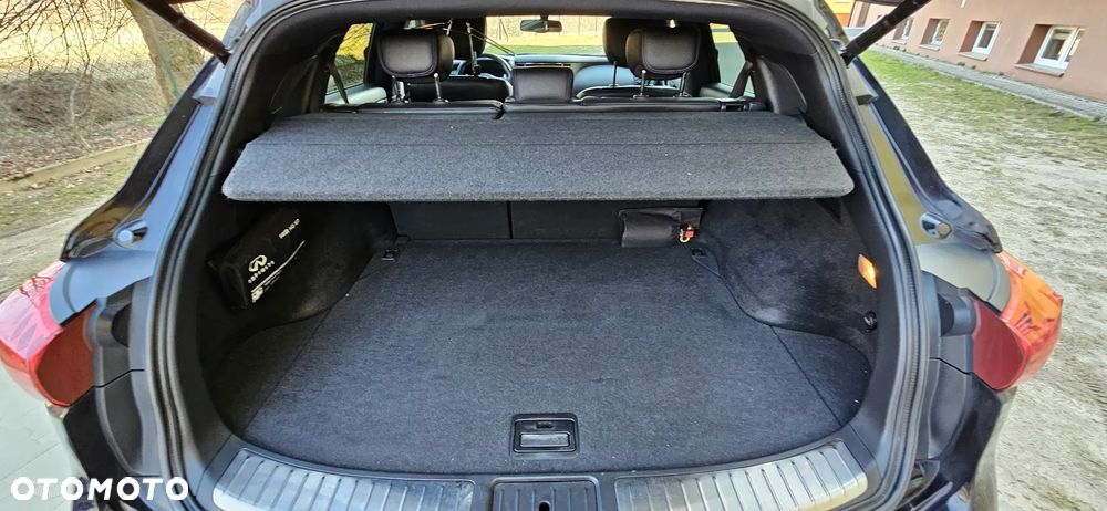 Infiniti QX70 3.7 S Premium - 15