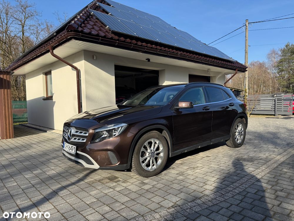 Mercedes-Benz GLA 180 (CDI) d 7G-DCT Urban - 1