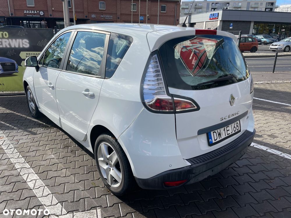 Renault Scenic 2014 photo 4