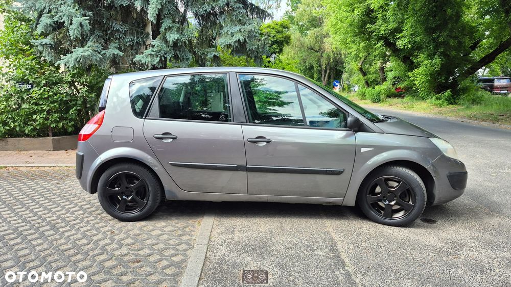 Renault Scenic 1.9 dCi Luxe Privilege - 6