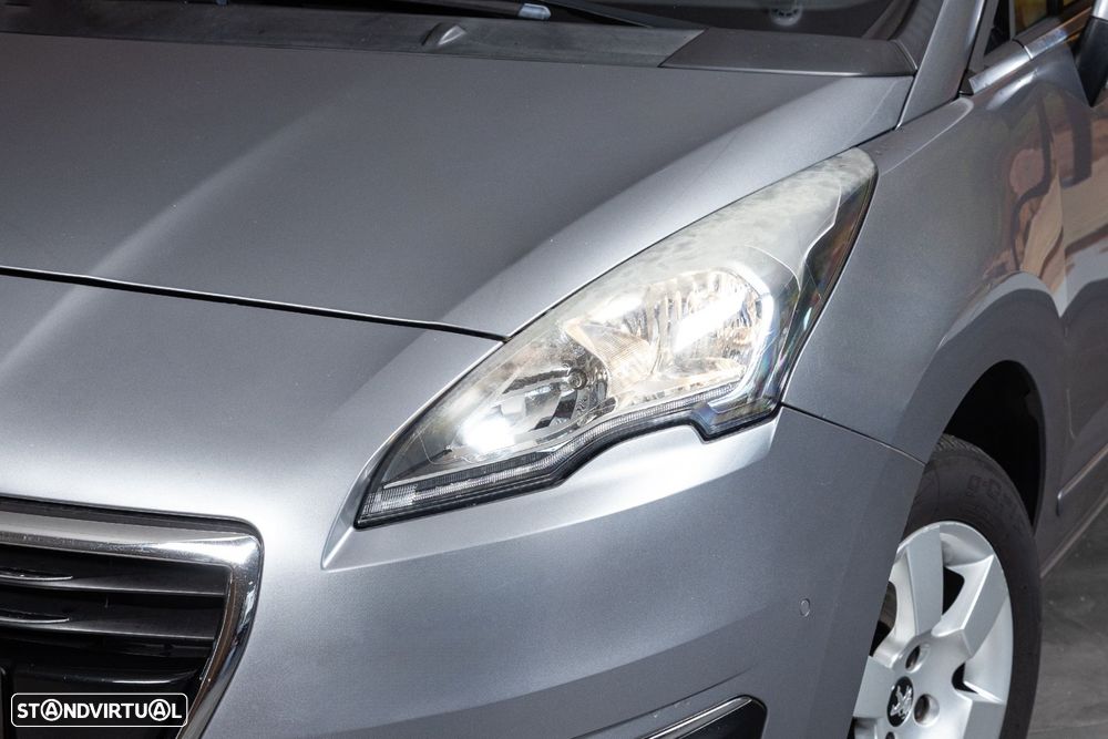 Peugeot 5008 1.6 HDi 7L Allure - 6