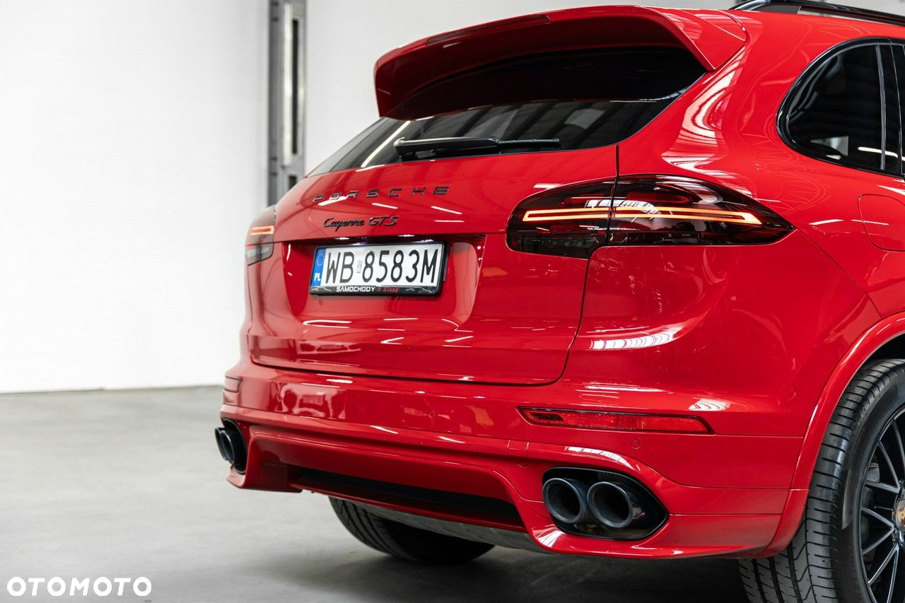 Porsche Cayenne GTS - 20