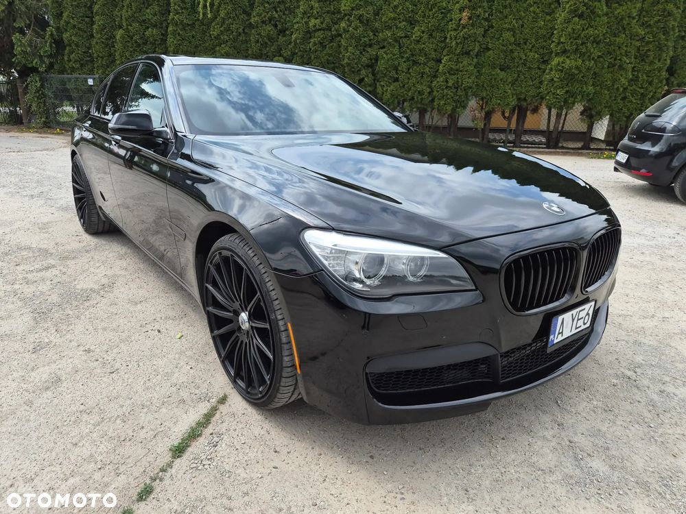 BMW Seria 7 740i - 2