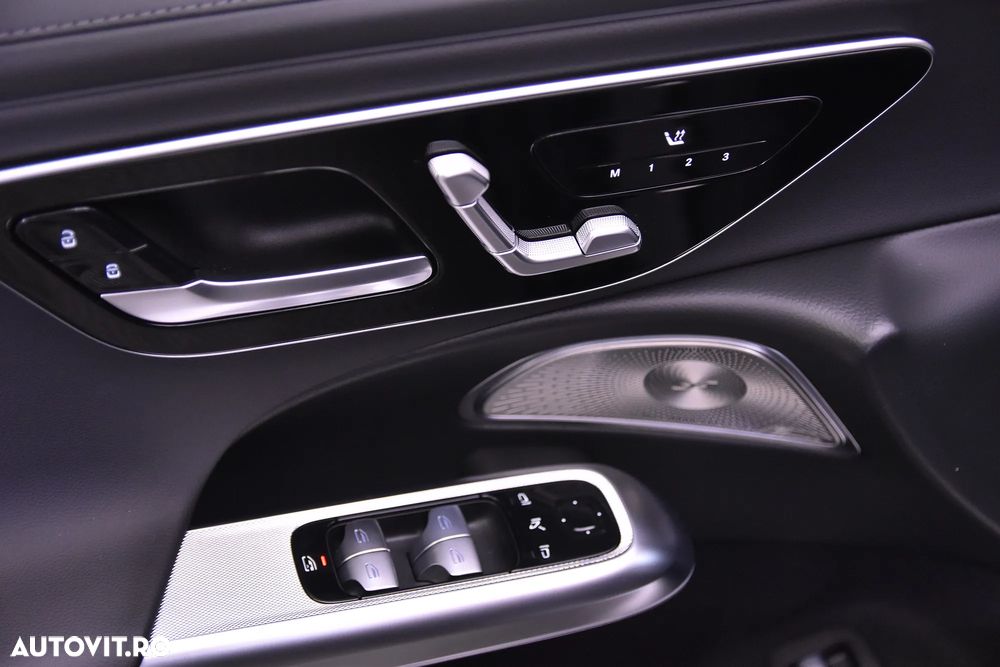 Mercedes-Benz E 300 4MATIC Aut. - 14