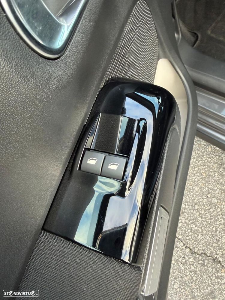 Citroën C3 1.2 PureTech Max EAT6 - 17