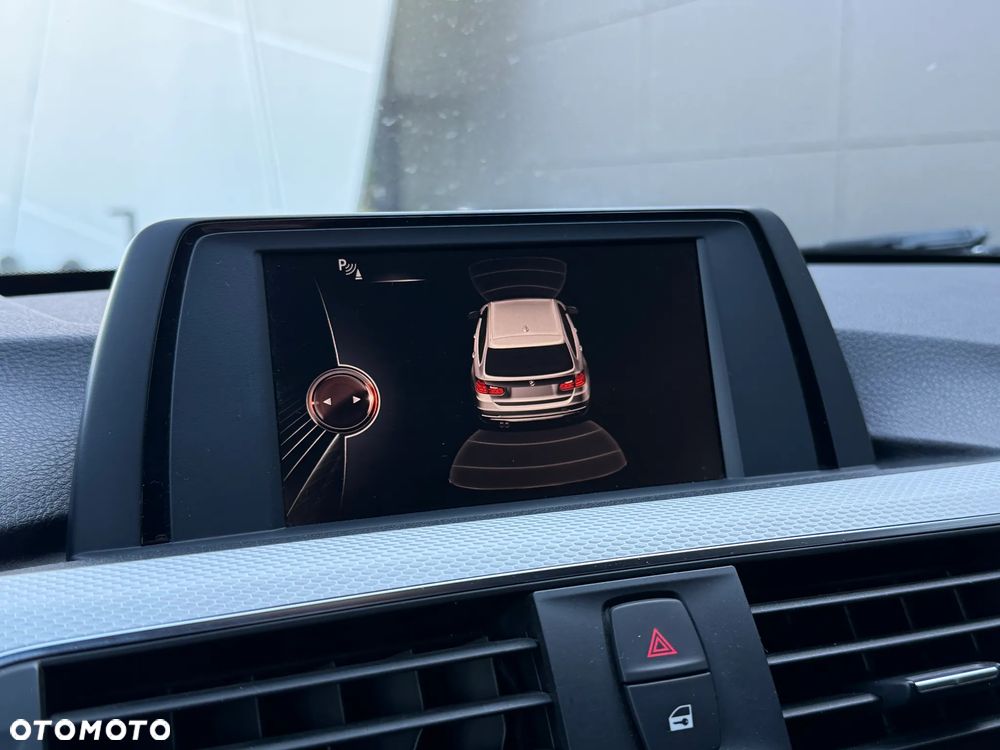 BMW Seria 3 330i GPF xDrive M Sport - 18