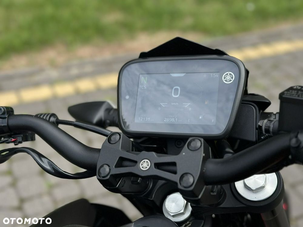 Yamaha MT - 18