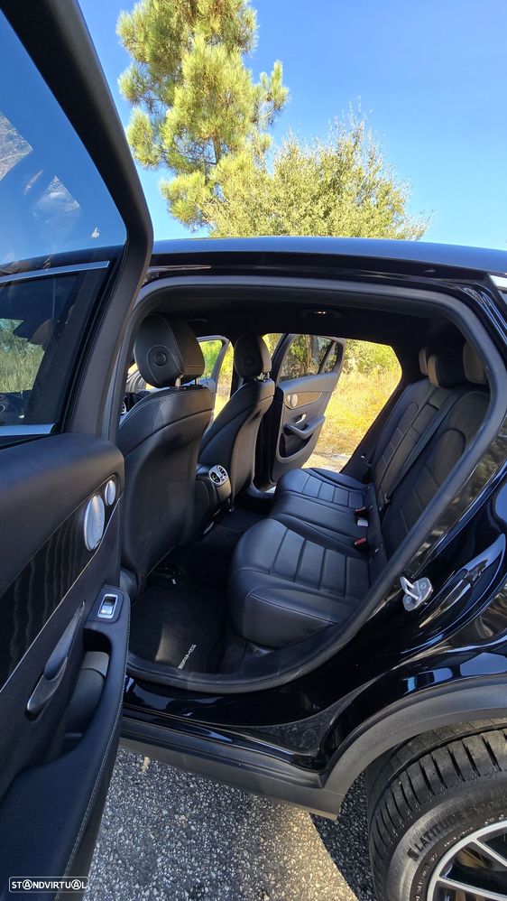 Mercedes-Benz GLC 350 e 4Matic 7G-TRONIC AMG Line - 7