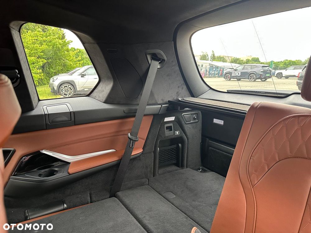 BMW X7 xDrive40i mHEV sport - 27