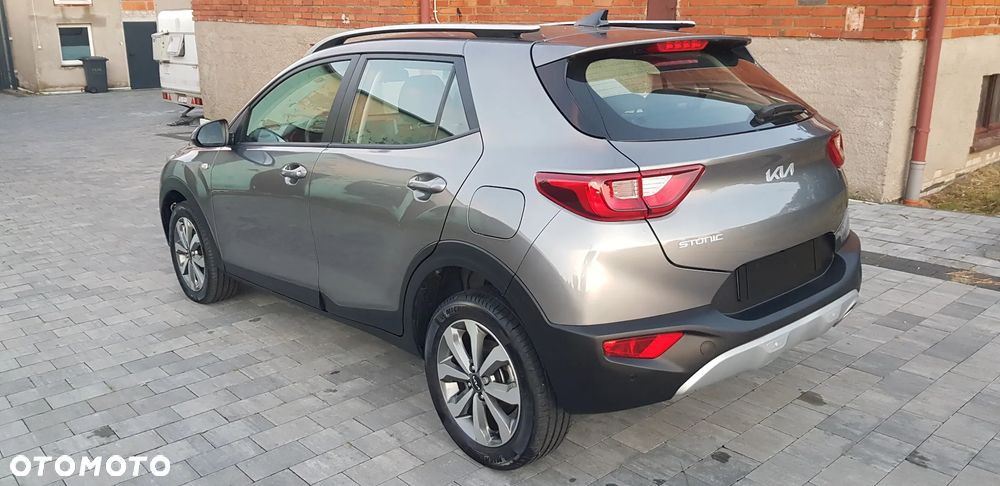 Kia Stonic 1.0 T-GDI 100 OPF DCT7 Vision - 10