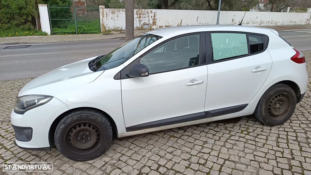 Renault Mégane 1.5 dCi Dynamique S - 14