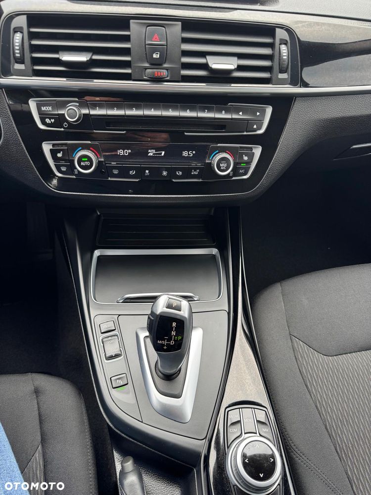 BMW Seria 1 - 28