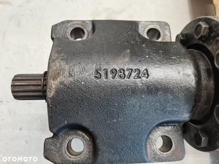 Obudowa wału napędowego 7340147 Case Maxxum - 8