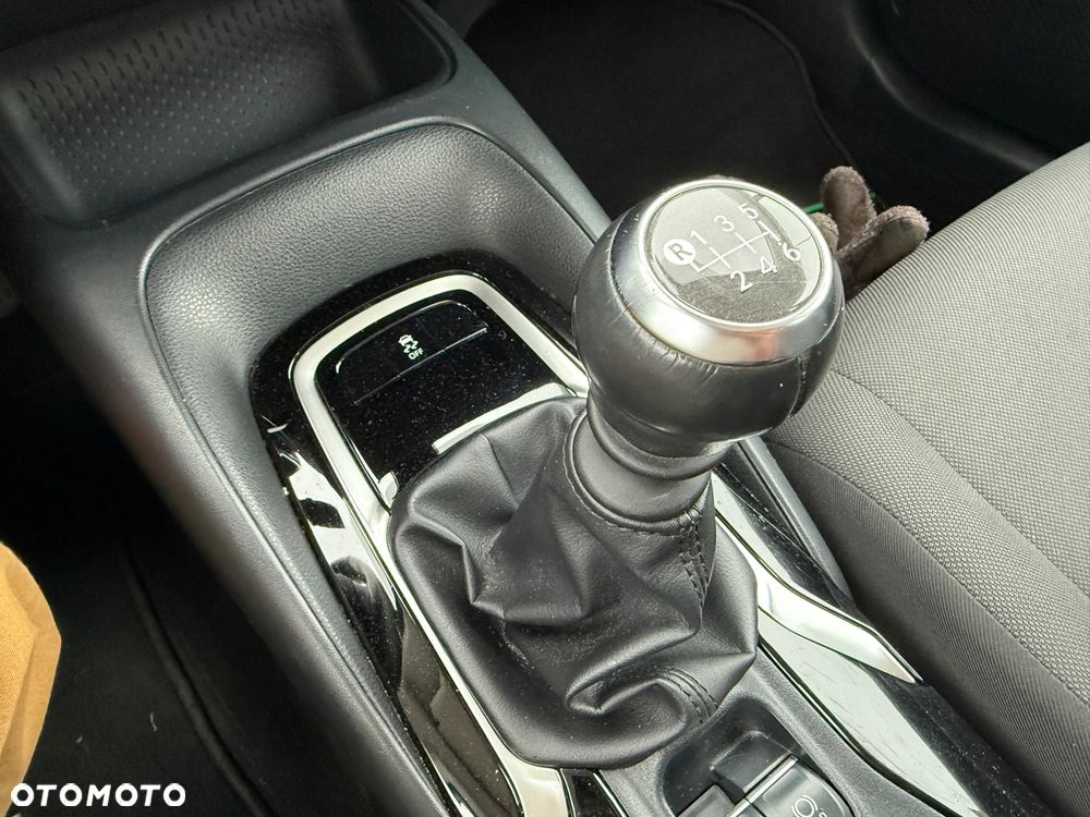 Toyota Corolla 1.5 Comfort - 20