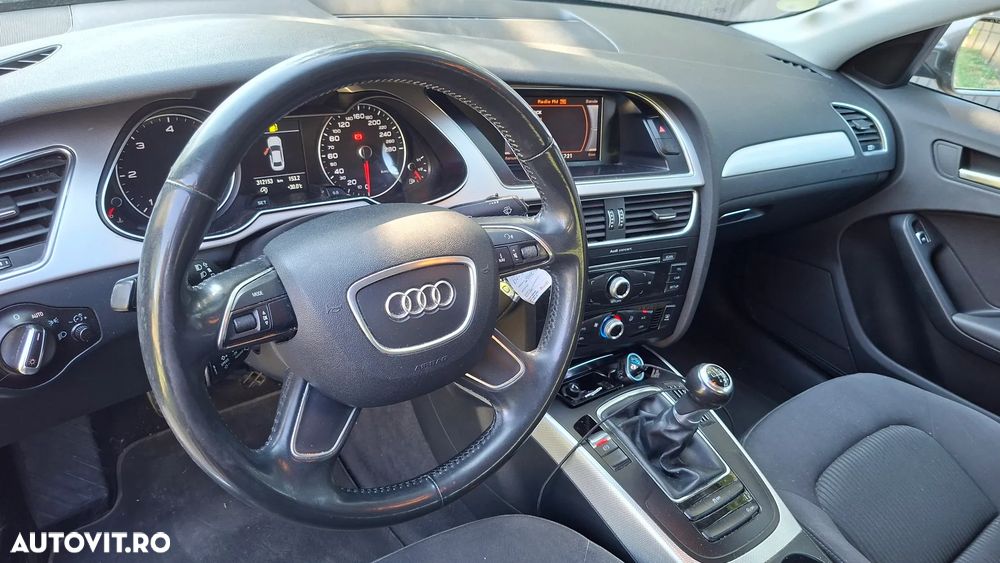 Audi A4 Limuzina 2.0 TDI - 9