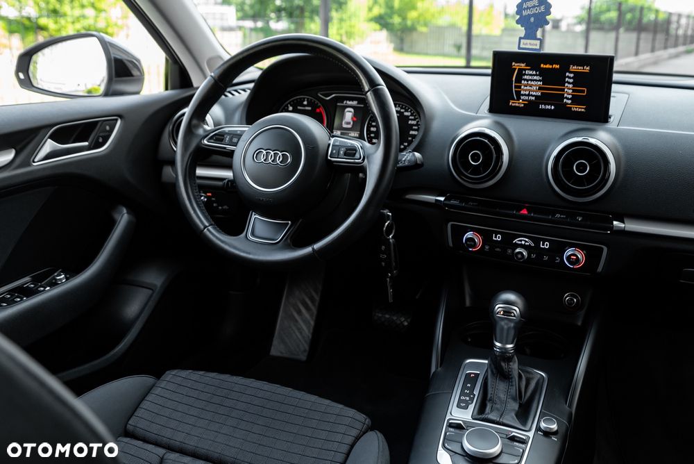 Audi A3 Sportback 2.0 TDI quattro S tronic design - 23
