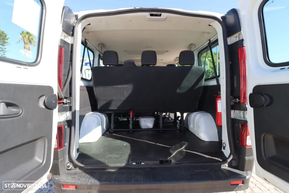 Renault Trafic 1.6 dCi L1H1 1.2T - 11