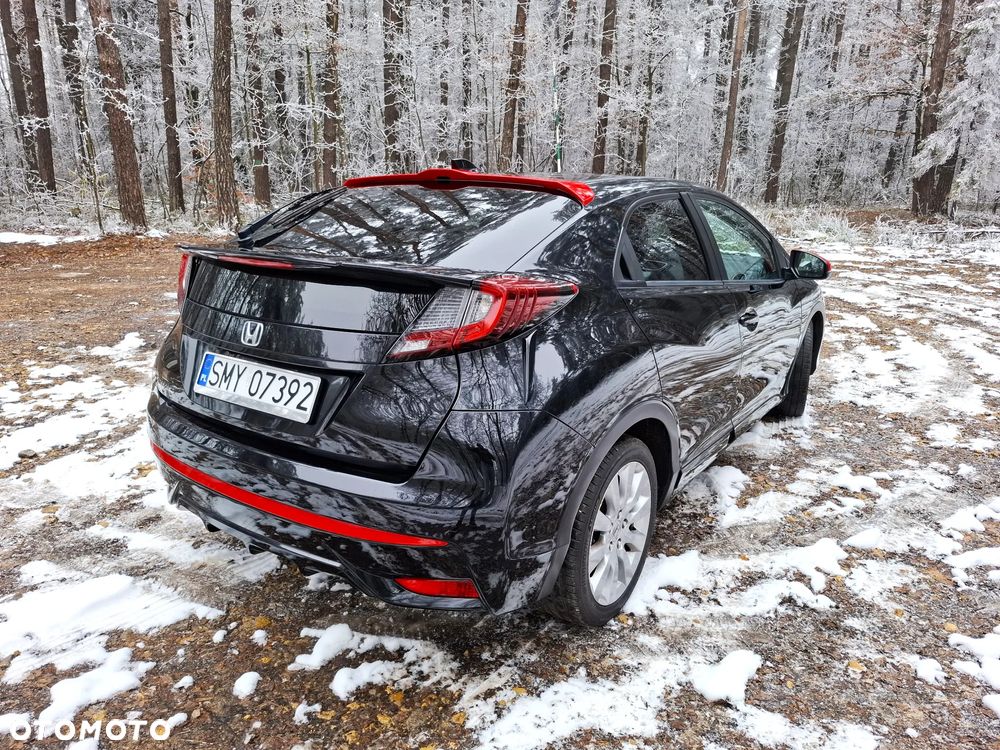 Honda Civic 1.8 i-VTEC Sport - 18