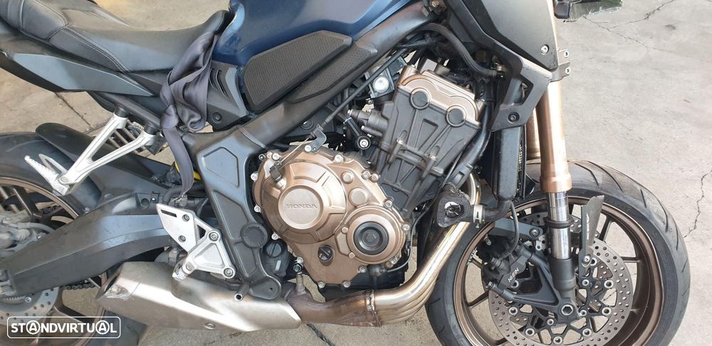 MOTOR COMPLETO HONDA CB 650R REF. RH01 - 1