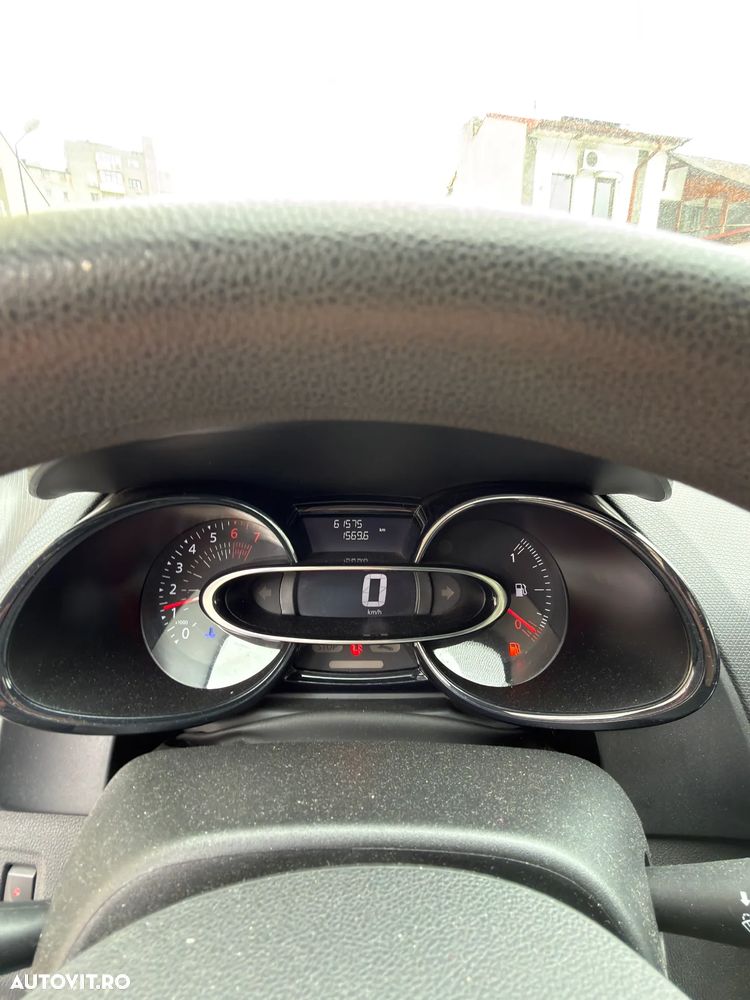 Renault Clio TCe Life - 5