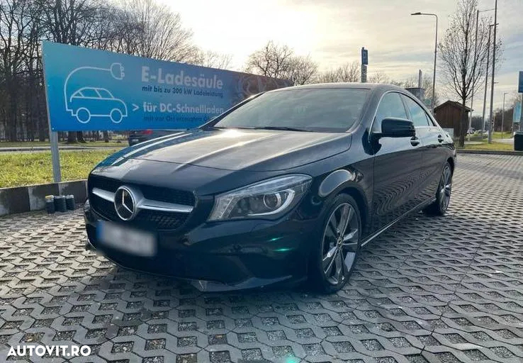 Mercedes-Benz CLA 200 7G-DCT - 12