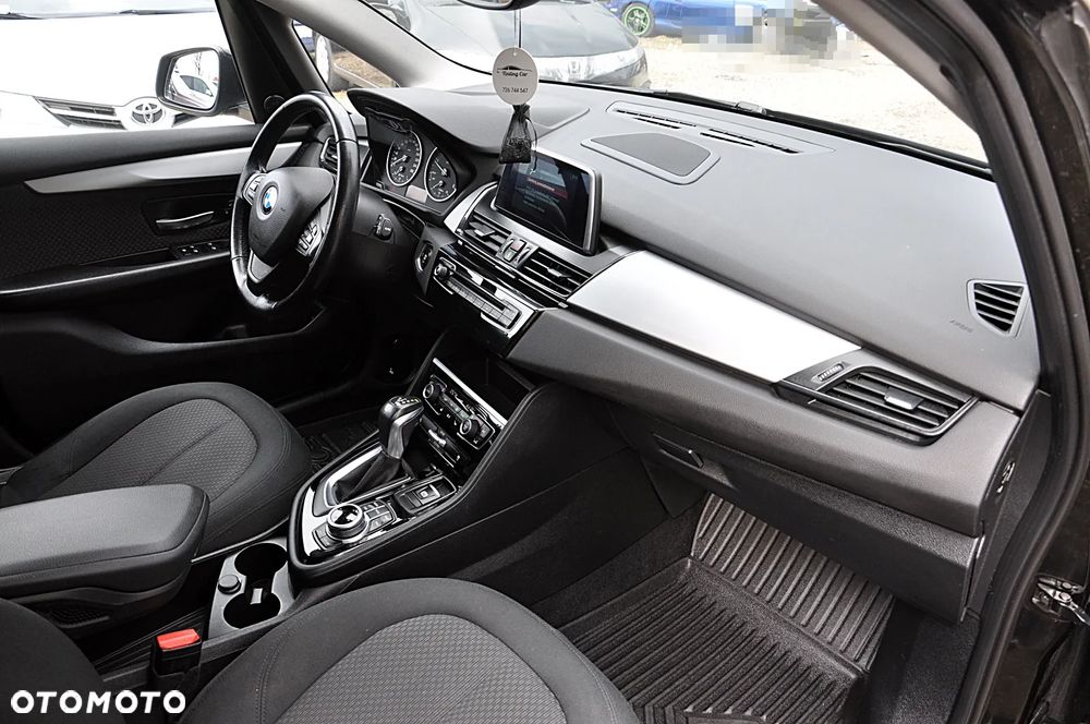 BMW Seria 2 218d Sport-Aut Advantage - 23