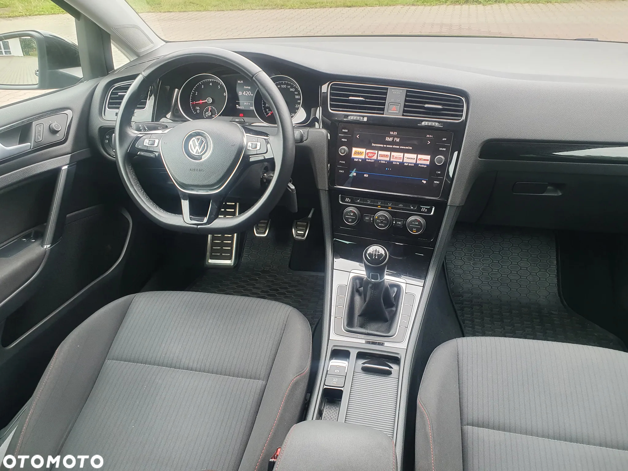 Volkswagen Golf 1.0 TSI Sound - 9