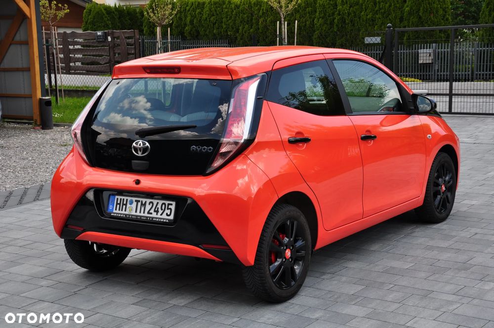 Toyota Aygo x-cite - 16