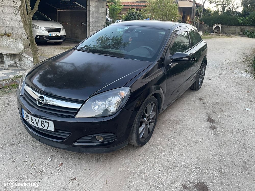 Opel Astra GTC 1.9 CDTI - 5