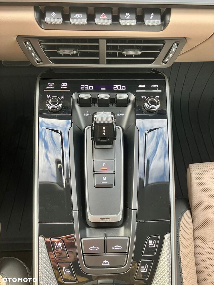 Porsche 911 - 30