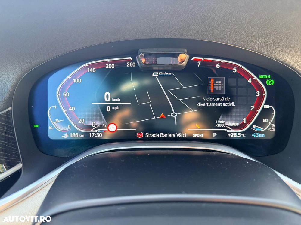 BMW Seria 7 - 11
