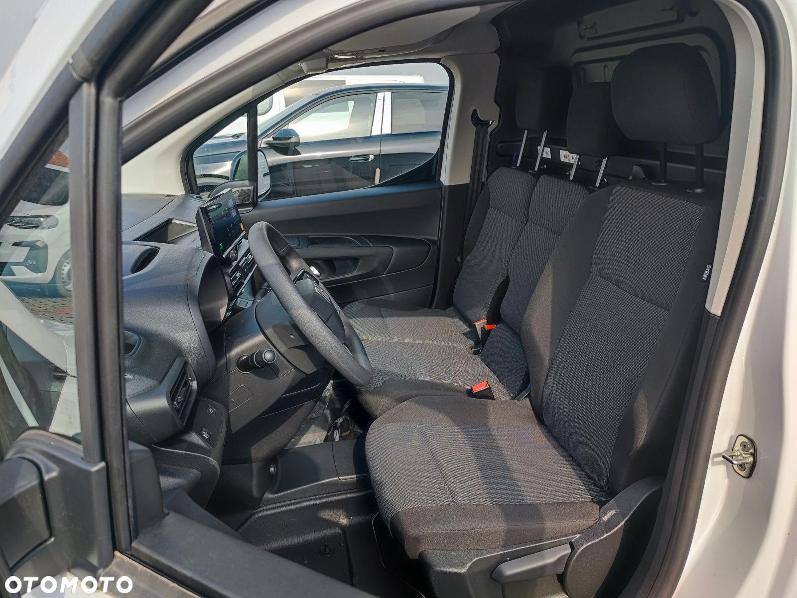 Fiat Doblo Van - 22
