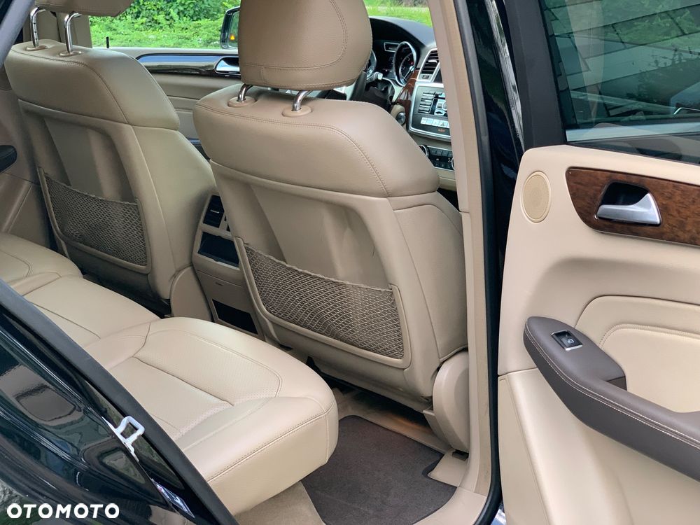 Mercedes-Benz ML 350 BlueTEC 4MATIC 7G-TRONIC - 34