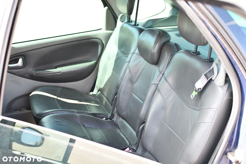 Renault Scenic - 19