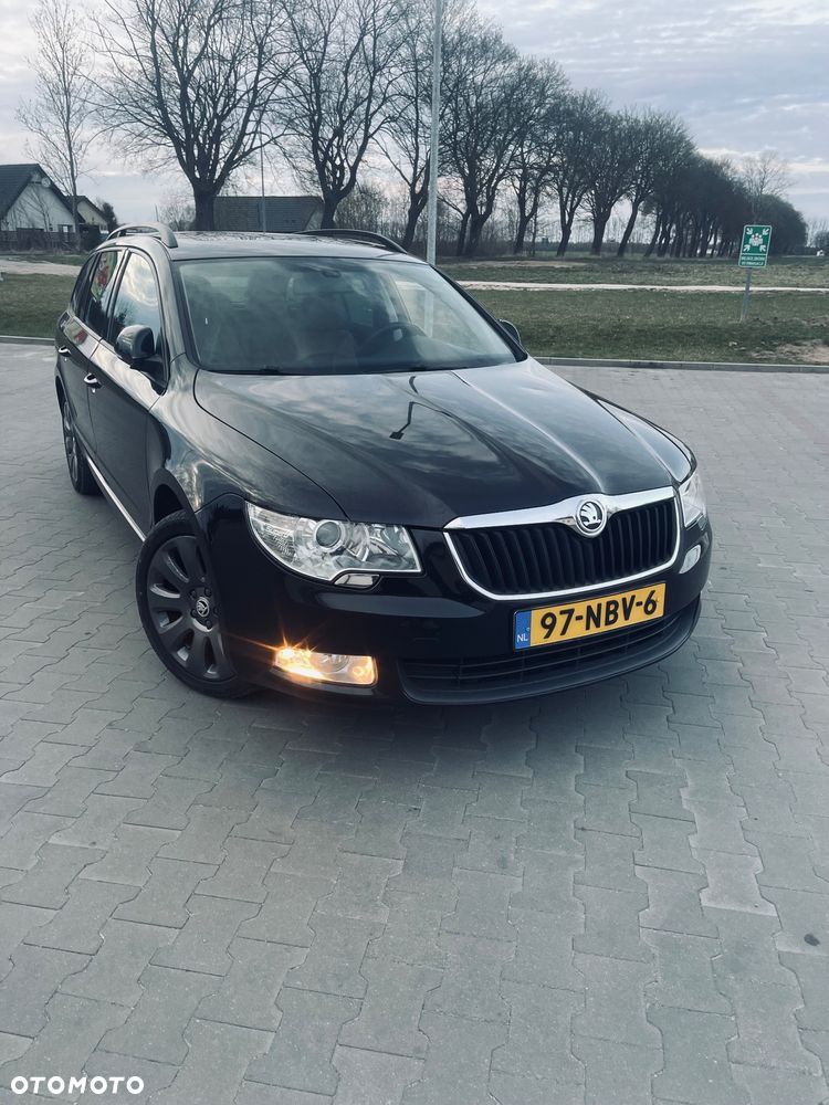 Skoda Superb 1.8 TSI Comfort - 1