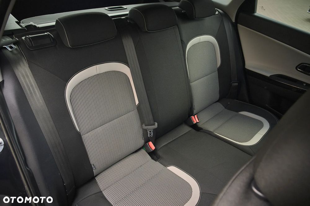 Kia Ceed 1.6 CRDi L Business Line - 31