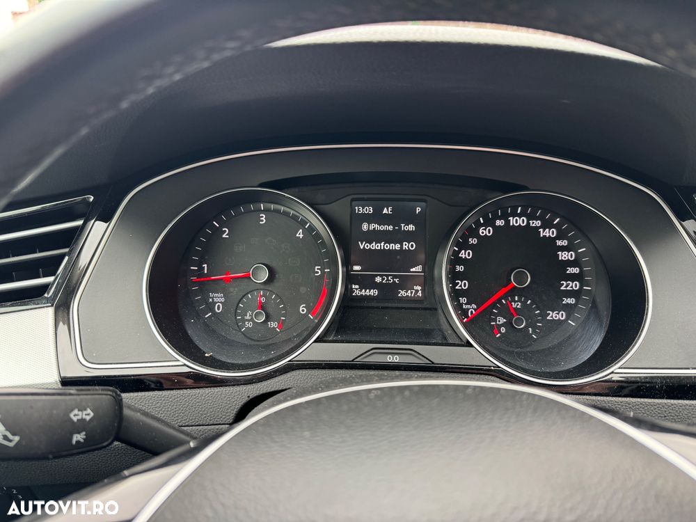 Volkswagen Passat 1.6 TDI (BlueMotion Technology) DSG Comfortline - 5