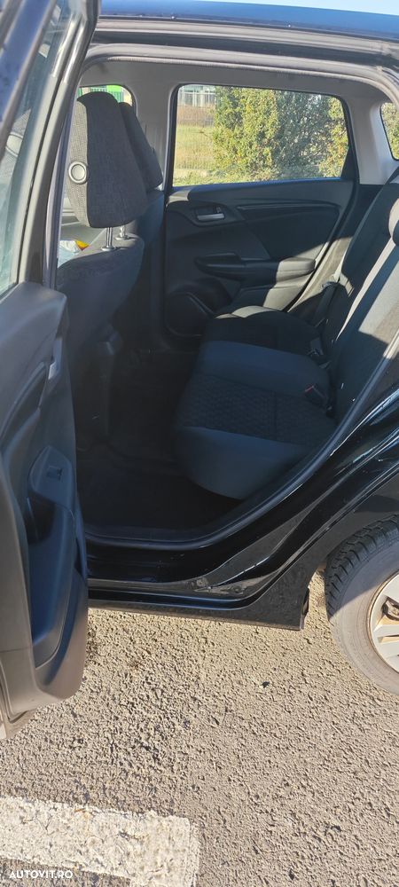 Honda Jazz 1.3 i-VTEC Trend - 6