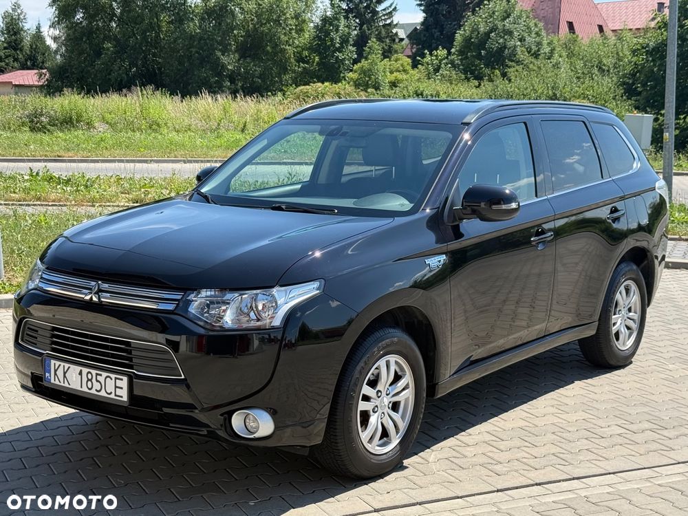 Mitsubishi Outlander 2.0 4WD Plus - 1