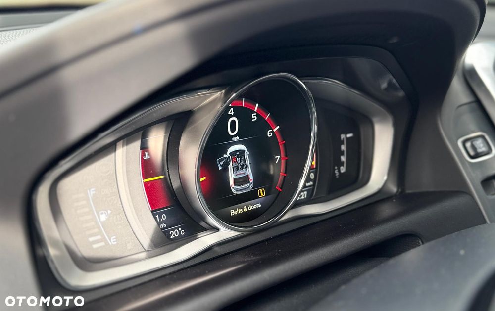 Volvo XC 60 - 19