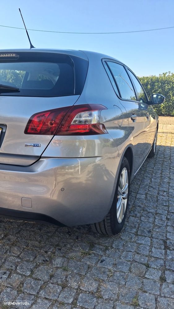 Peugeot 308 BlueHDi FAP 120 Stop & Start Active - 17